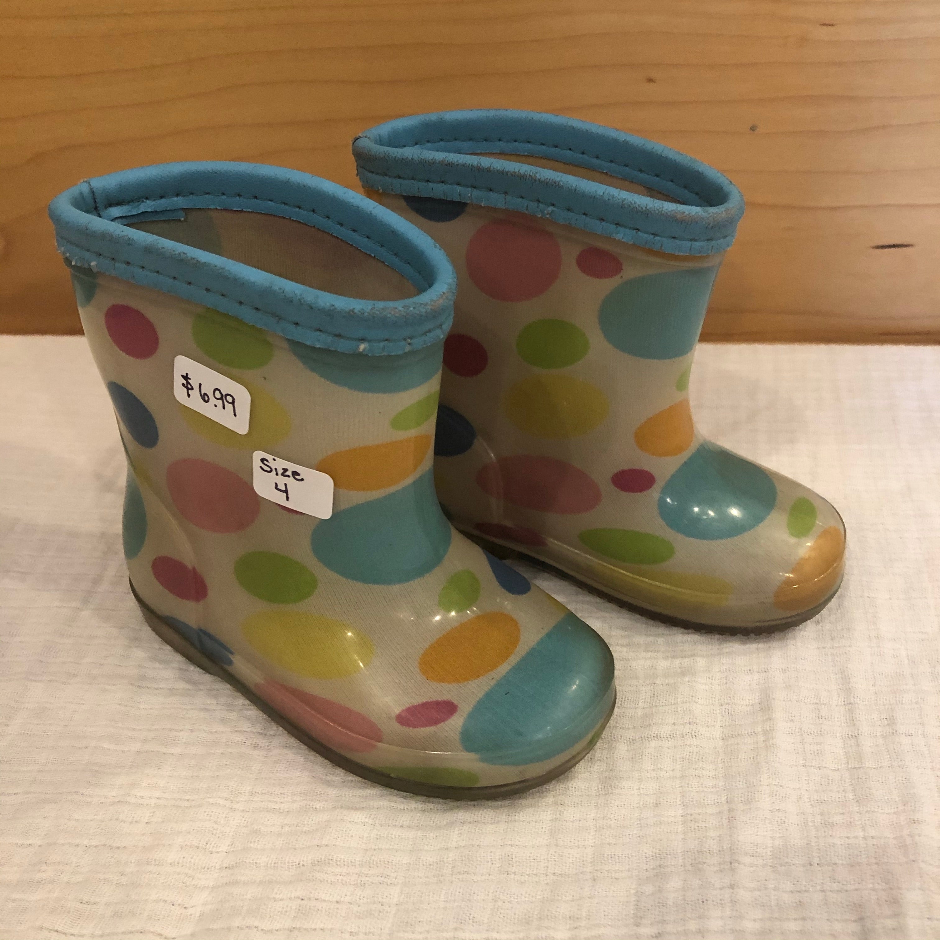 Size 4 KEYS rain boots