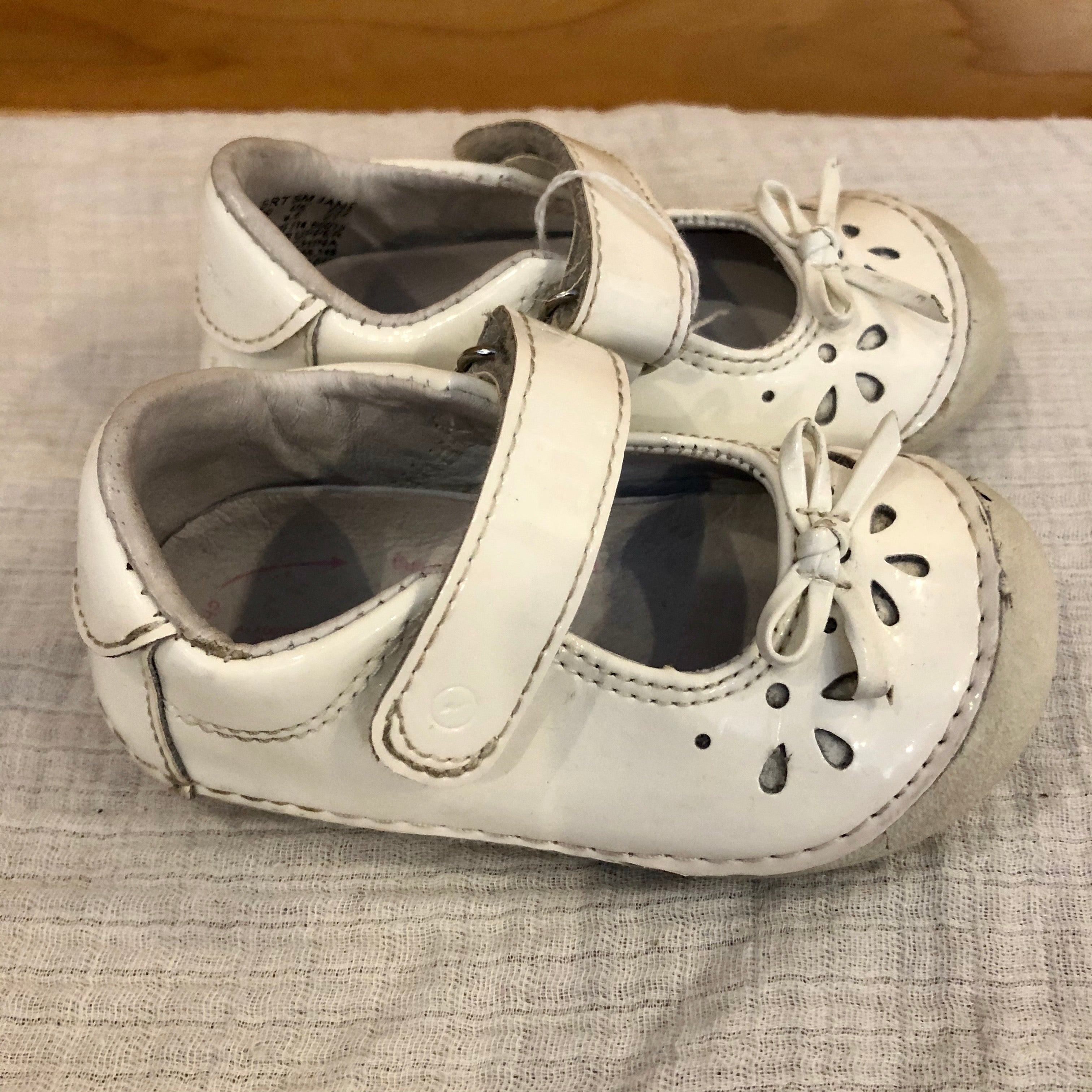 Size 5 Stride Rite White Patent Mary Janes